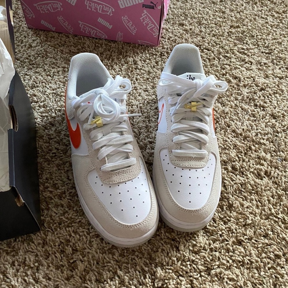 Nike Air Force 1